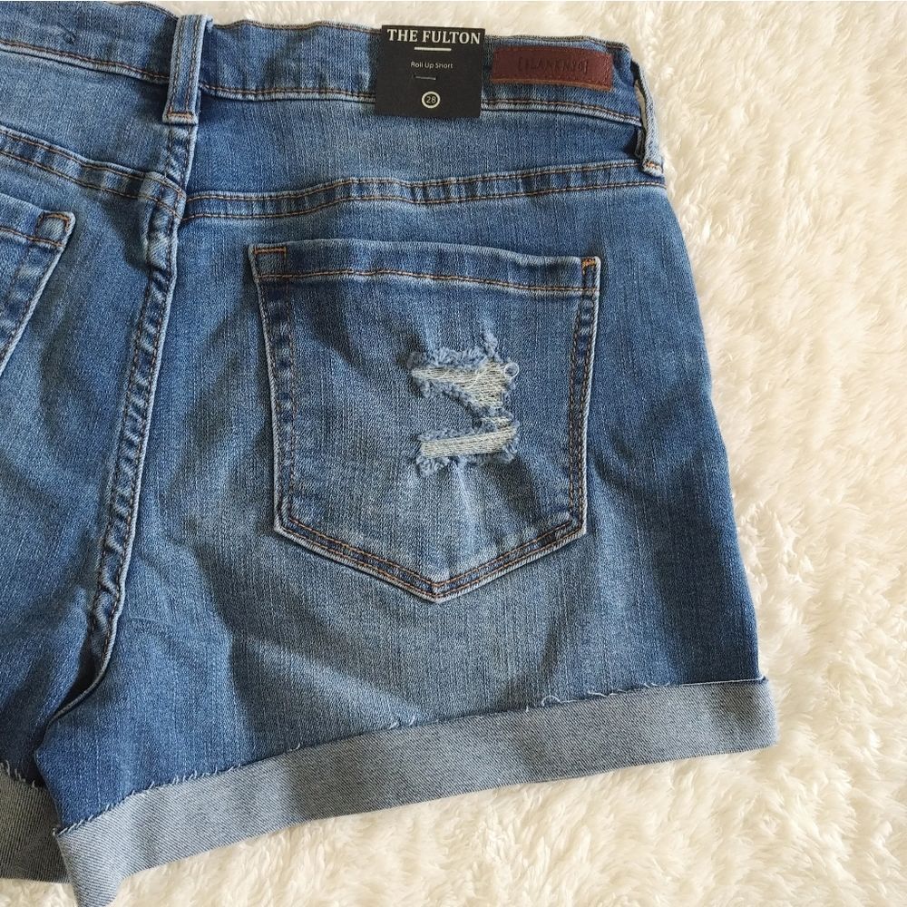 ✨️HP✨️ Blank NYC🗽The Fulton Mid Rise Denim Shorts - NWT - Picture 6 of 13